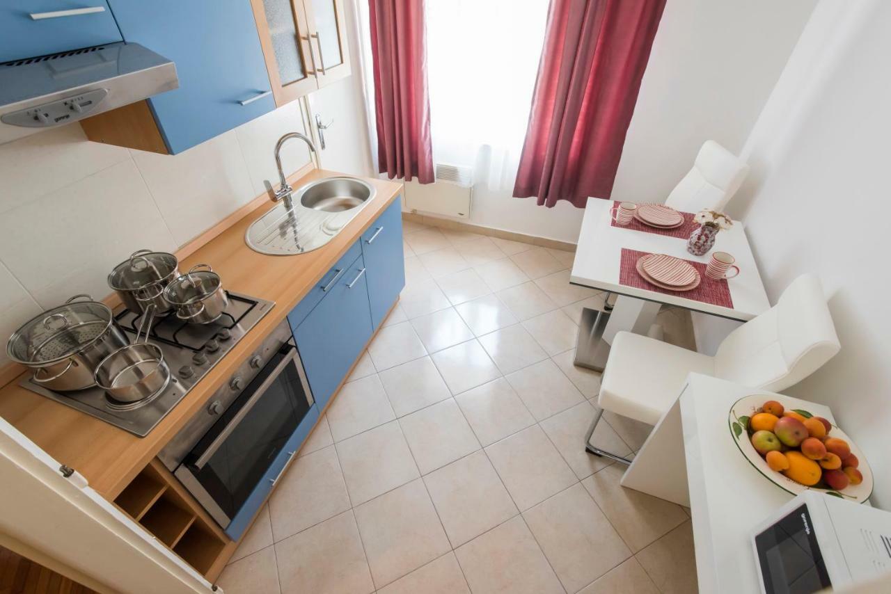 זאדאר T&M Apartment With Parking In The Old Town מראה חיצוני תמונה